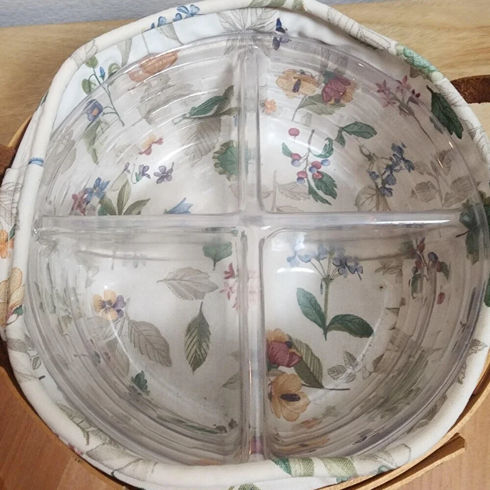Longaberger 2000 Medium Round Storage Basket Floral Liner Divider Handles USA